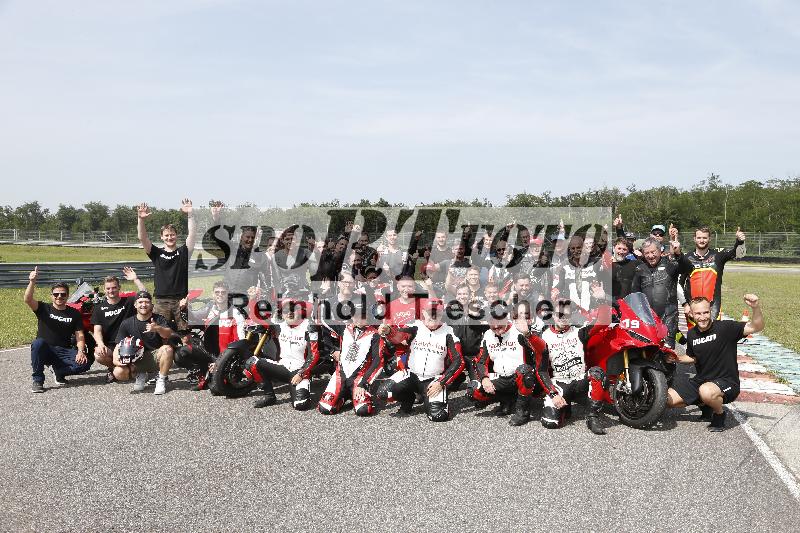 Archiv-2025/27 12.06.2025 Ducati Schweiz Trackday Warmup  ADR/Impressionen